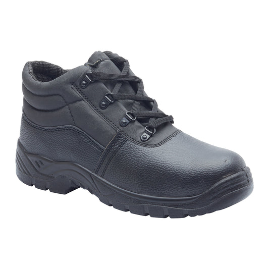 SBU02 Essentials Black Chukka Boot - Black